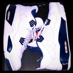 Air Jordan 4 Retro | Size 13